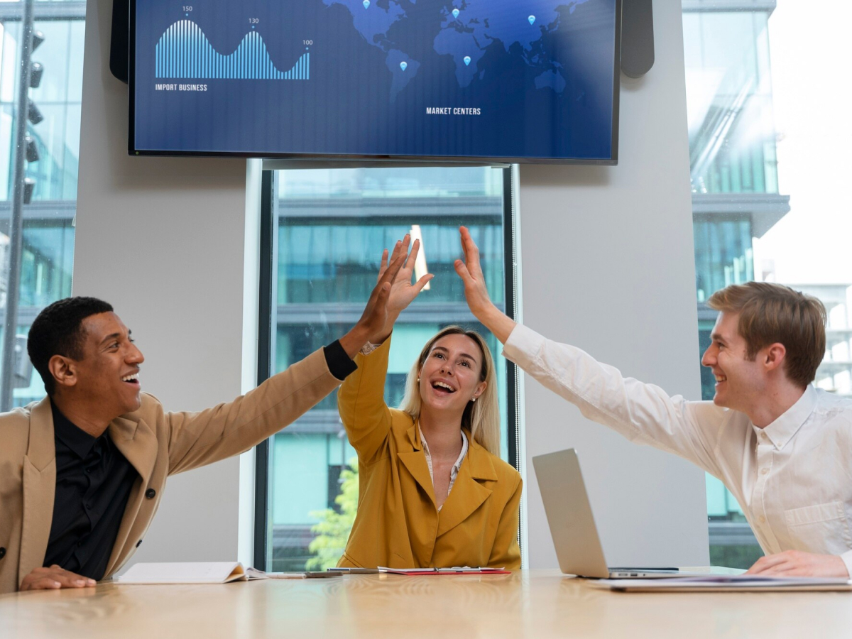 Who Can Benefit from a Virtual Office Address?